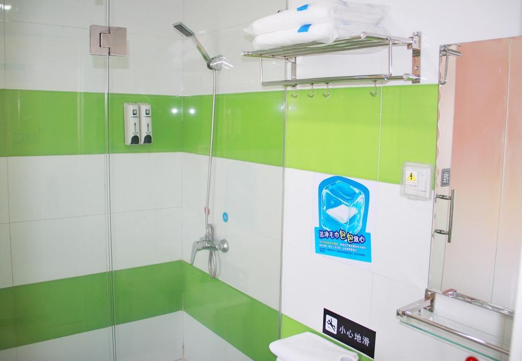 7Days Inn Guangzhou Jiaokou Subway Station 2Nd Chambre photo
