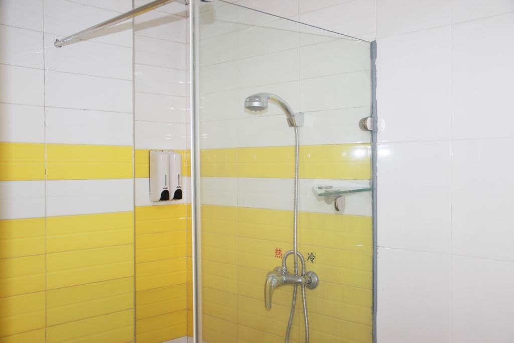 7Days Inn Guangzhou Jiaokou Subway Station 2Nd Chambre photo