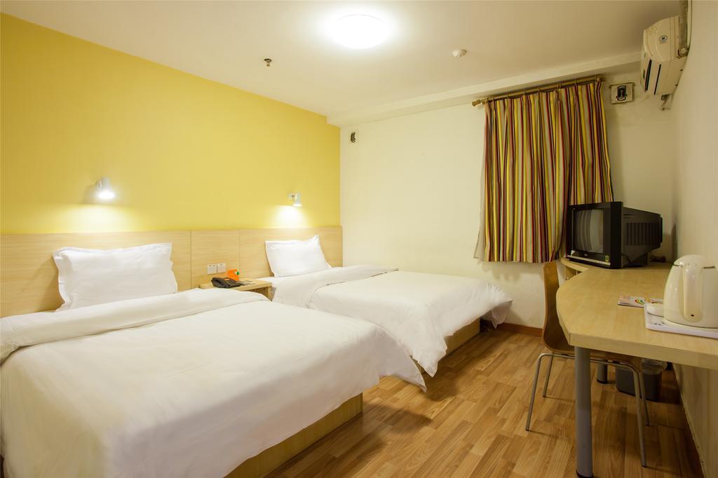 7Days Inn Guangzhou Jiaokou Subway Station 2Nd Chambre photo